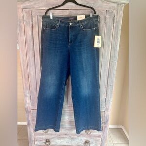 NWT - NYDJ Theresa Wide Leg Jeans